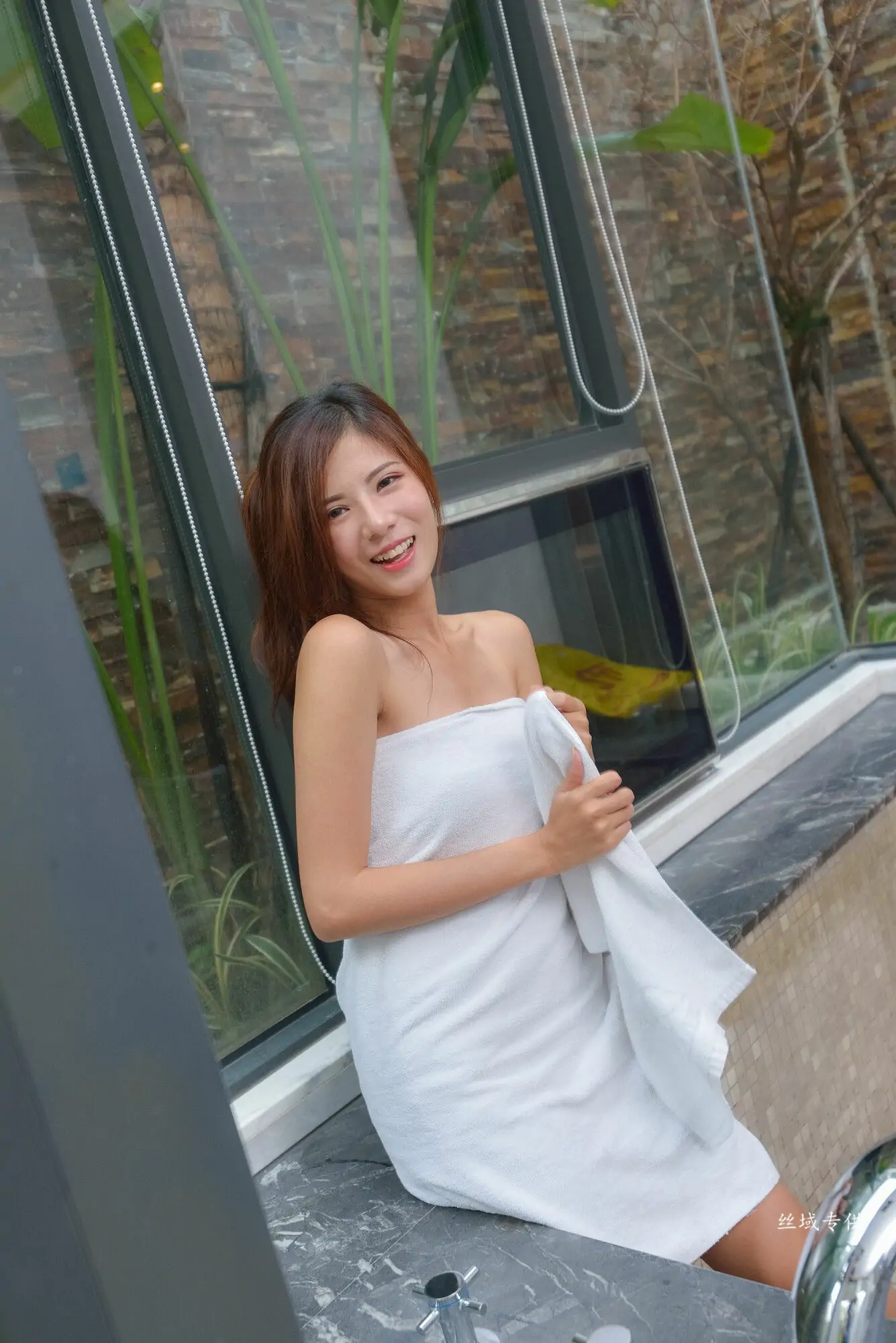 [臺灣正妹] 方唯真 芭蕾.性感旅拍 浴室