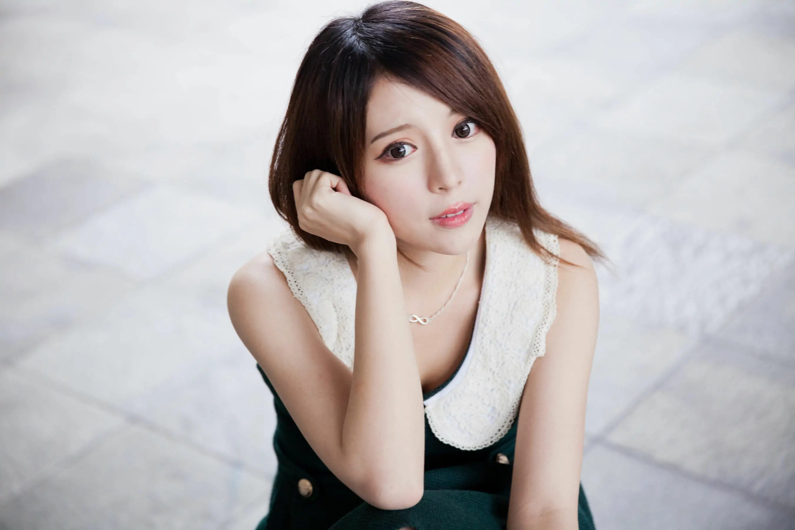 [臺灣女神] 張齊郡《2013-JuLie玉美人!》