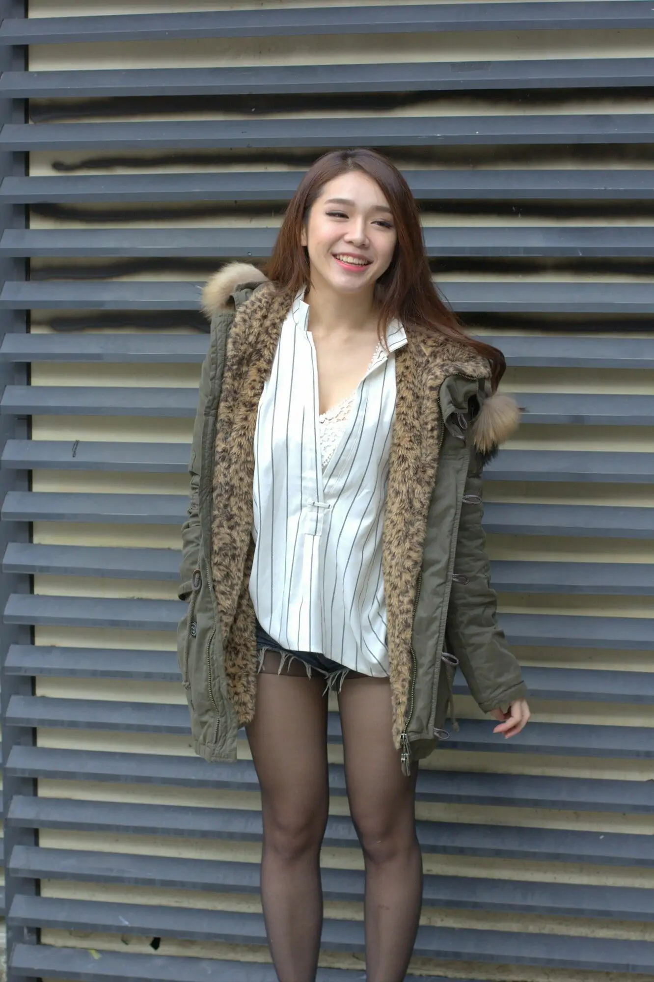 [臺灣網紅美女] Baby66 黑絲街拍