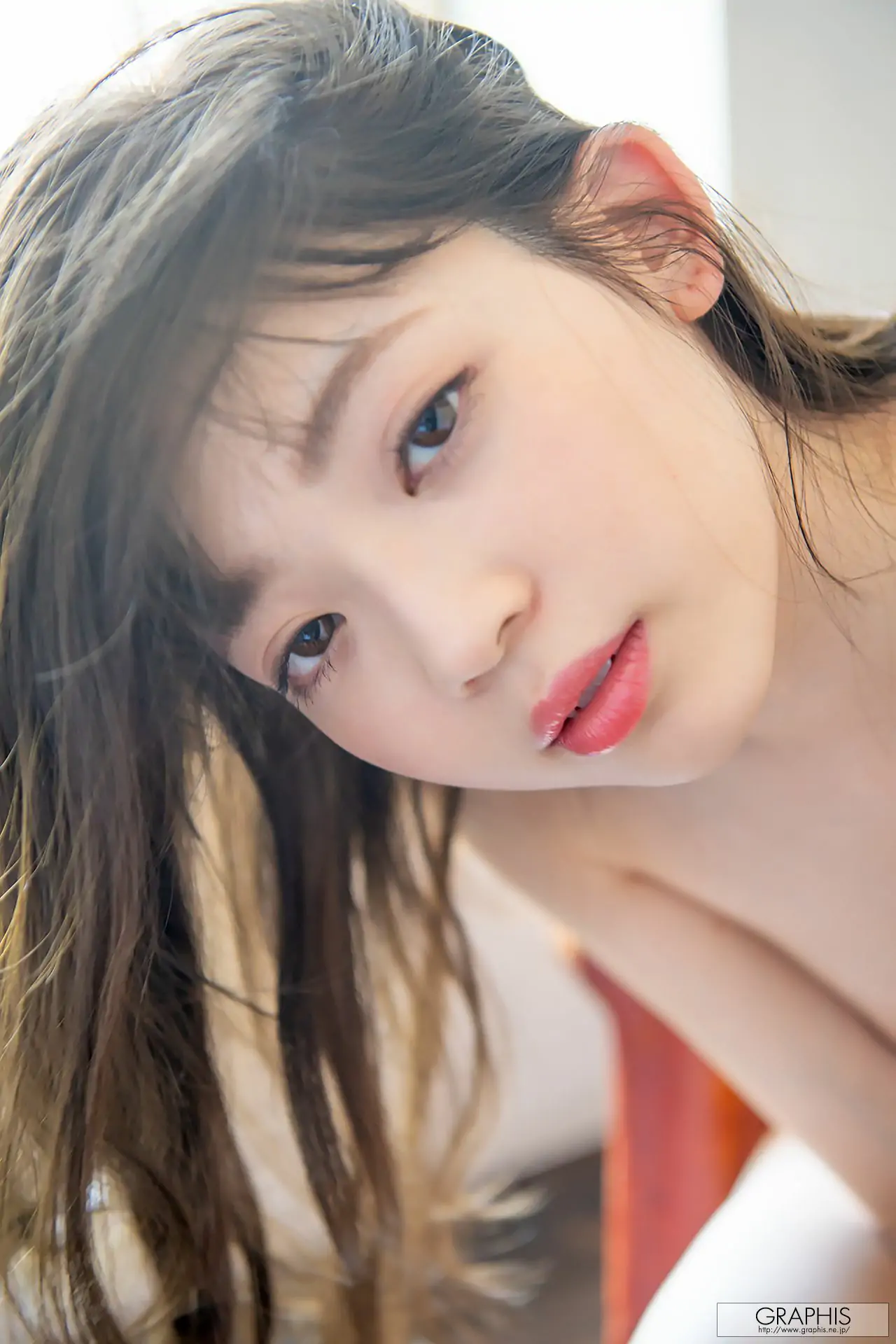 [Graphis] First Gravure 初脫ぎ娘 No.169 Izuna Maki 槙いずな