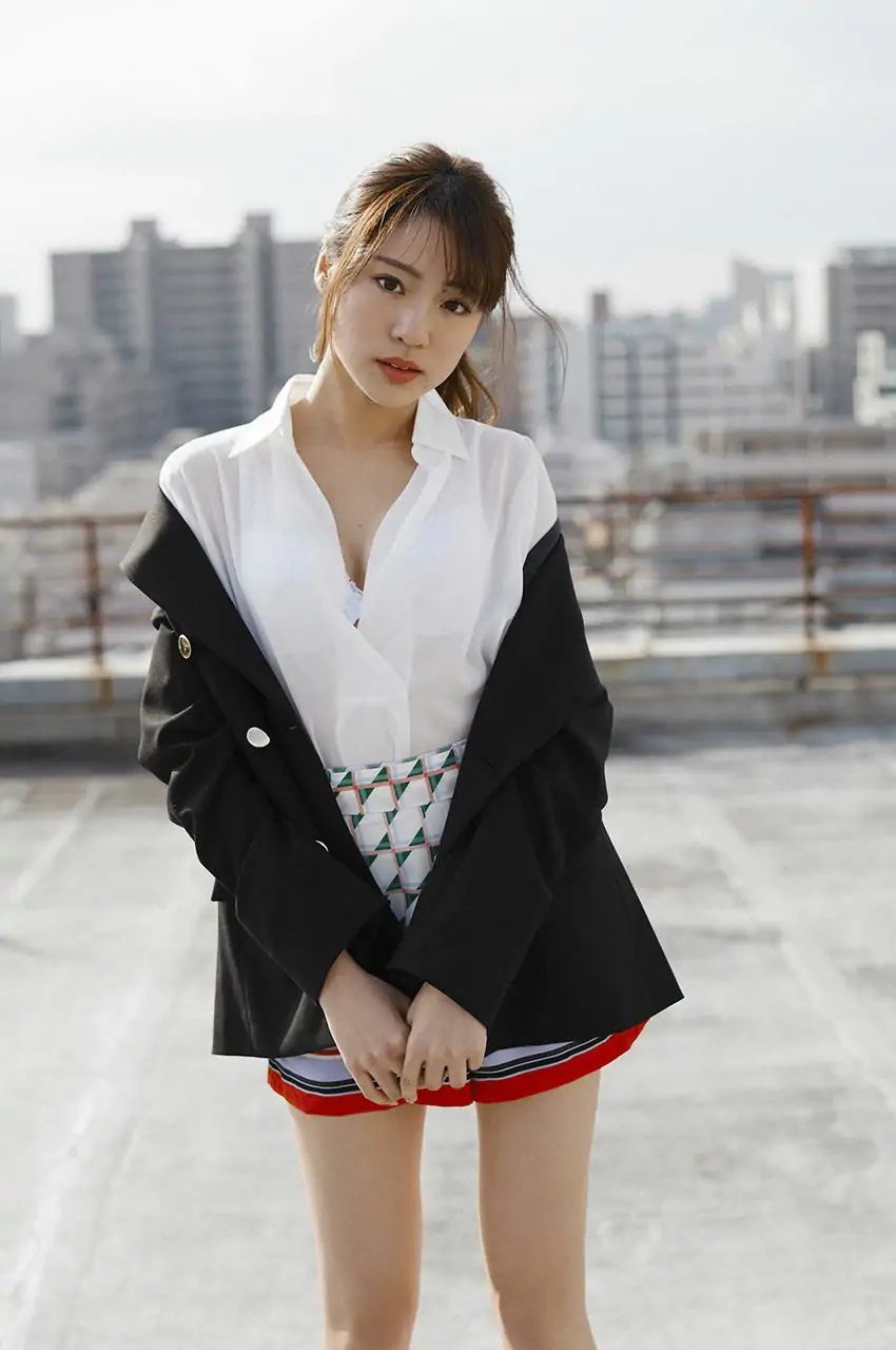 [WPB-net] EXtra228 Yuumi Shida 志田友美 スペシャル寫真集「東京物語」