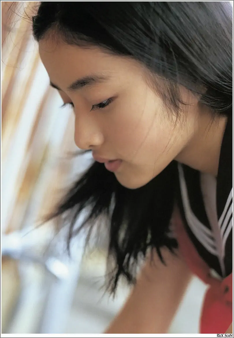 石原裡美「16歳 至上の原石」