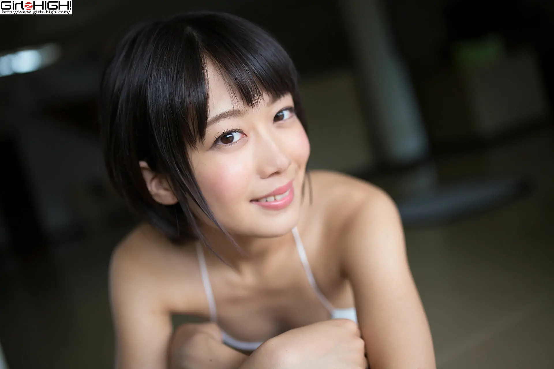 [Girlz-High] Koharu Nishino 西野小春 – 健身球美少女 – bkoh_010_001
