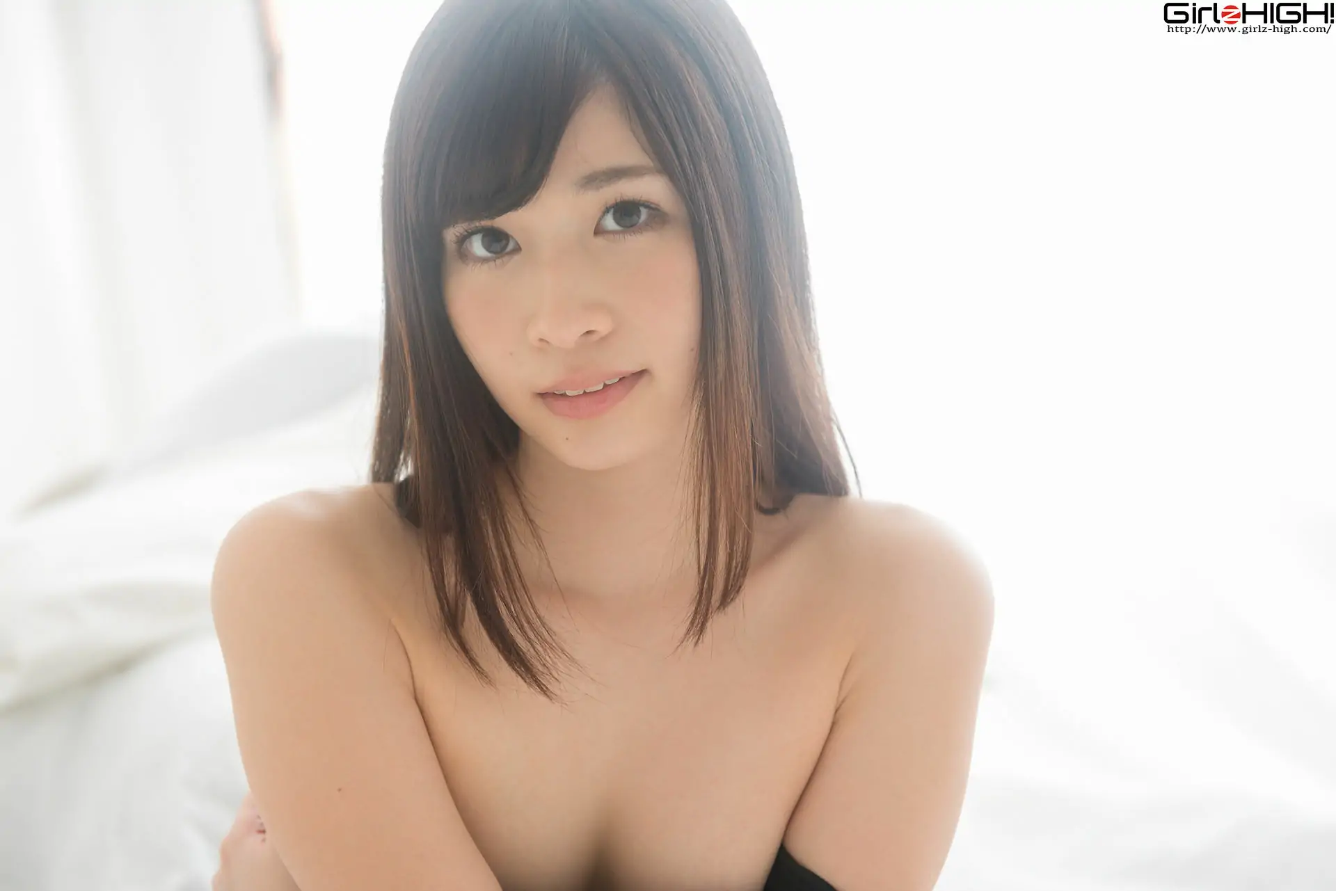 [Girlz-High] Ria Satou 佐藤理亜 白絲誘惑 – buno_024_003