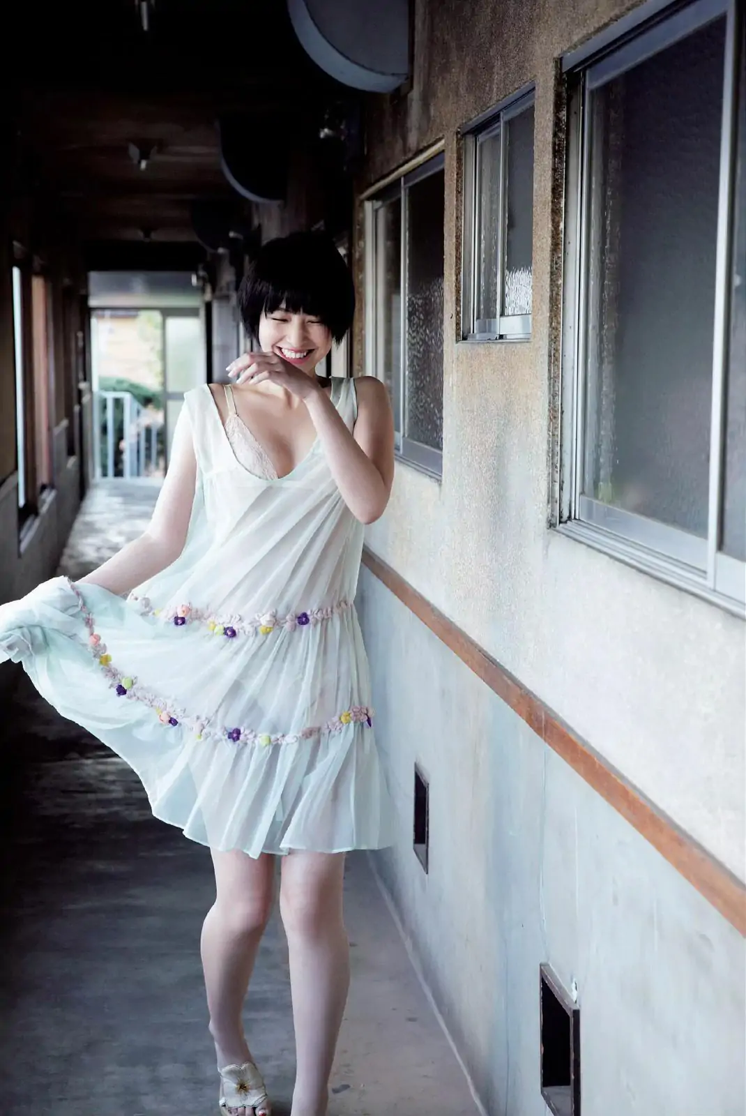 柳ゆり菜 山地まり 久松鬱実 西野七瀬 松川佑依子 由愛可奈 神室舞衣 日南響子 [Weekly Playboy] 2015年No.03-04 寫真雜志