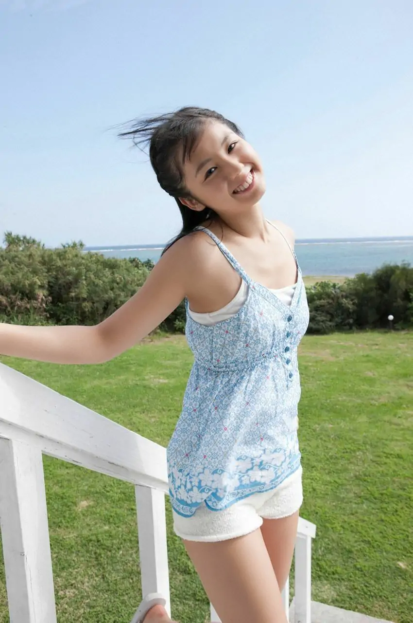 小池裡奈《冬から春への物語》 [WPB-net]