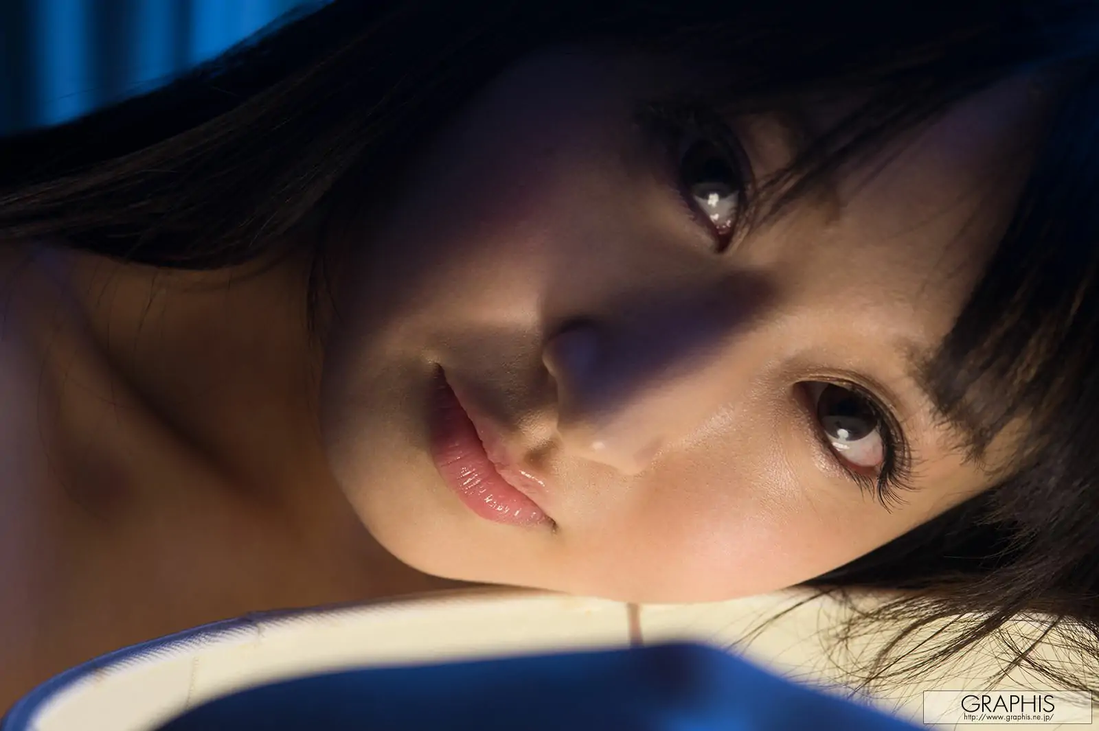 美裡有紗《Fascinate》 [Graphis] Gals