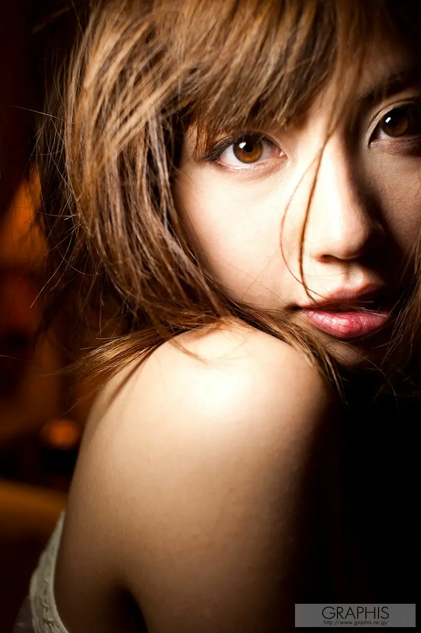 橫山美雪《Blossoms》 [Graphis] Gals