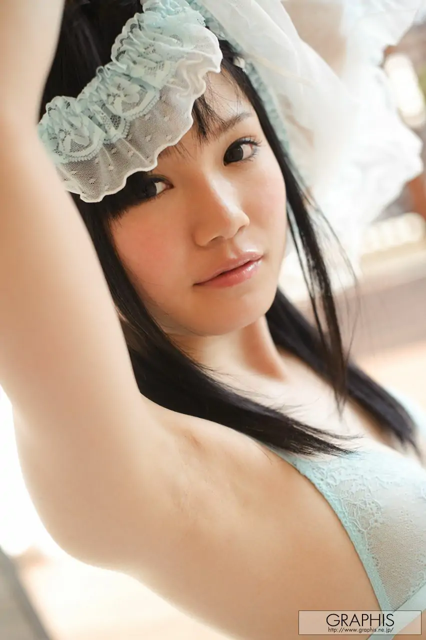 榮倉あい\/榮倉愛 [Graphis] First Gravure 初脫ぎ娘