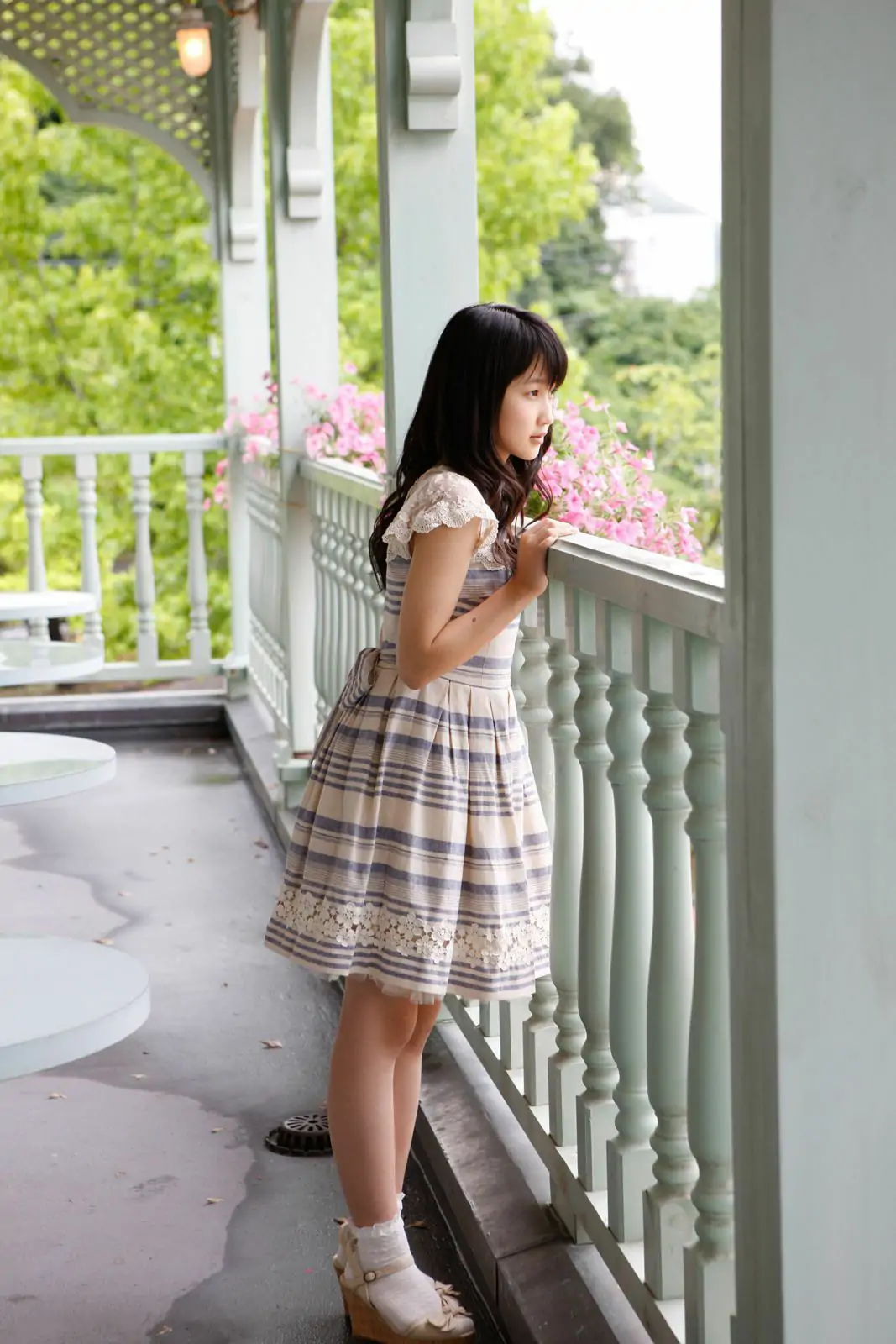 鞘師裡保 Riho Sayashi [Hello! Project Digital Books] Vol.105