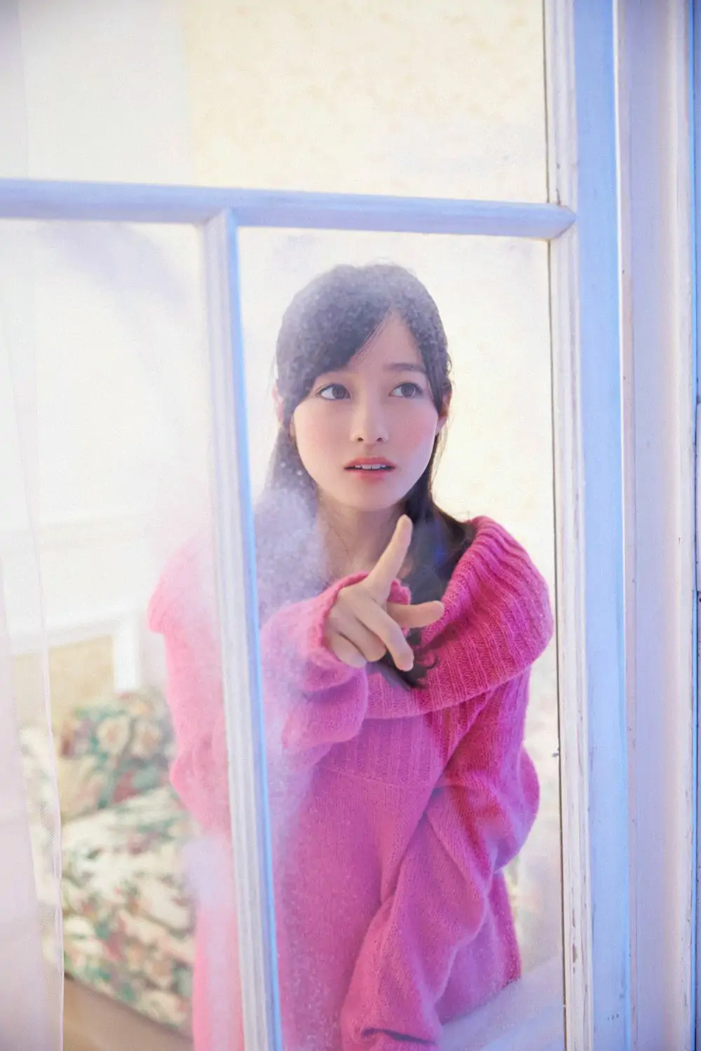 橋本環奈《天使、光臨。》 [YS Web] Vol.630
