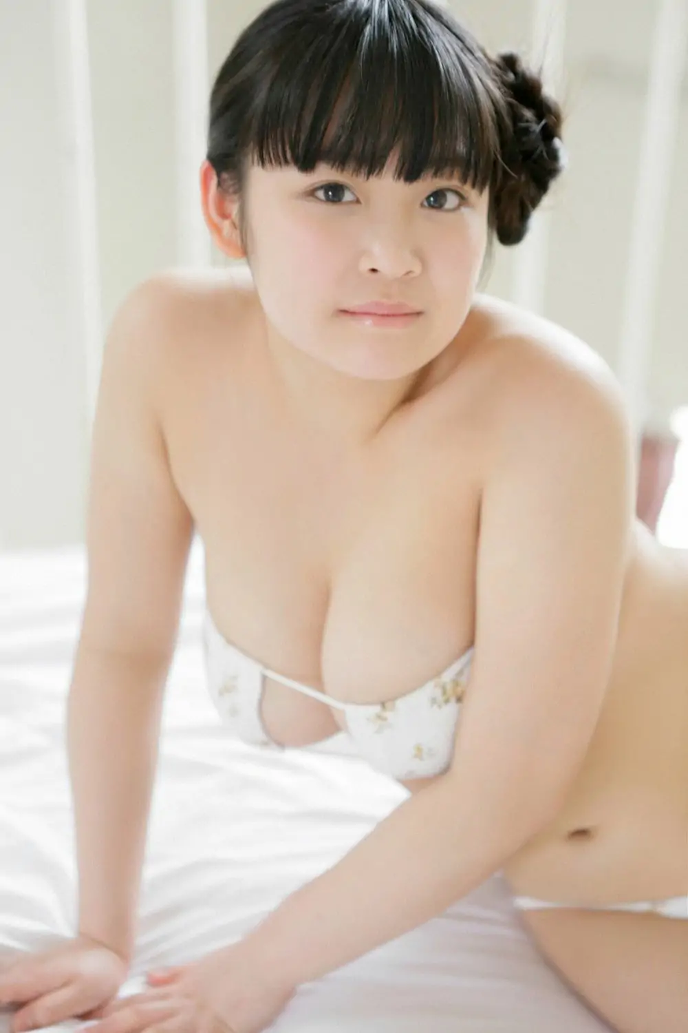 Yuumi ゆうみ\/優美《グラドル天使》 [YS Web] vol.672