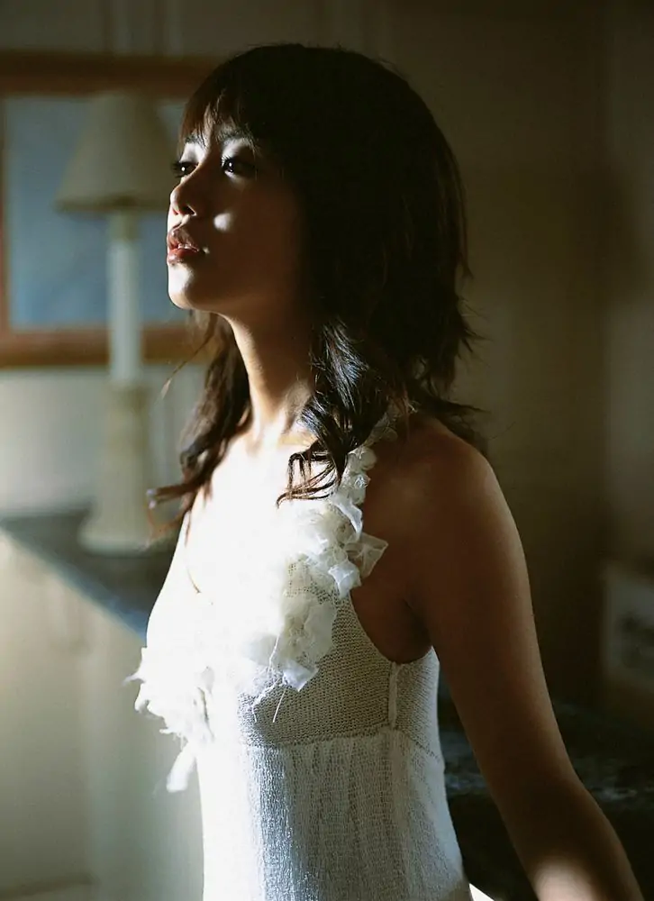 長谷部優《Dreaming Girl》 [YS Web] Vol.142