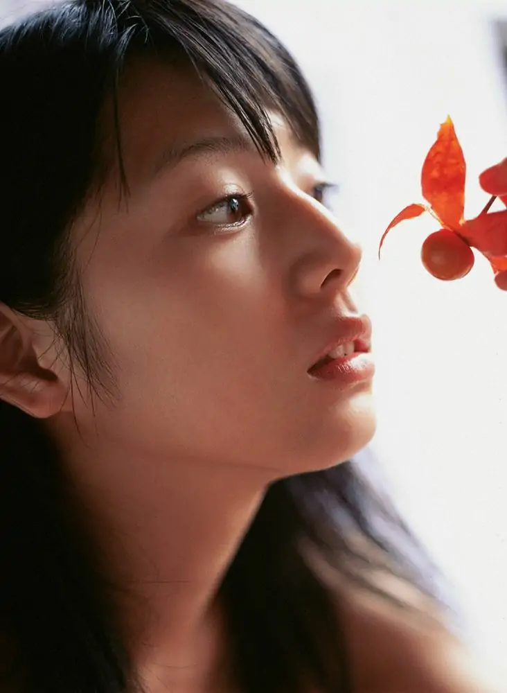 夏帆Kaho《中學生最後の夏休み、思い出いっぱ？？!!》 [YS Web] Vol.176