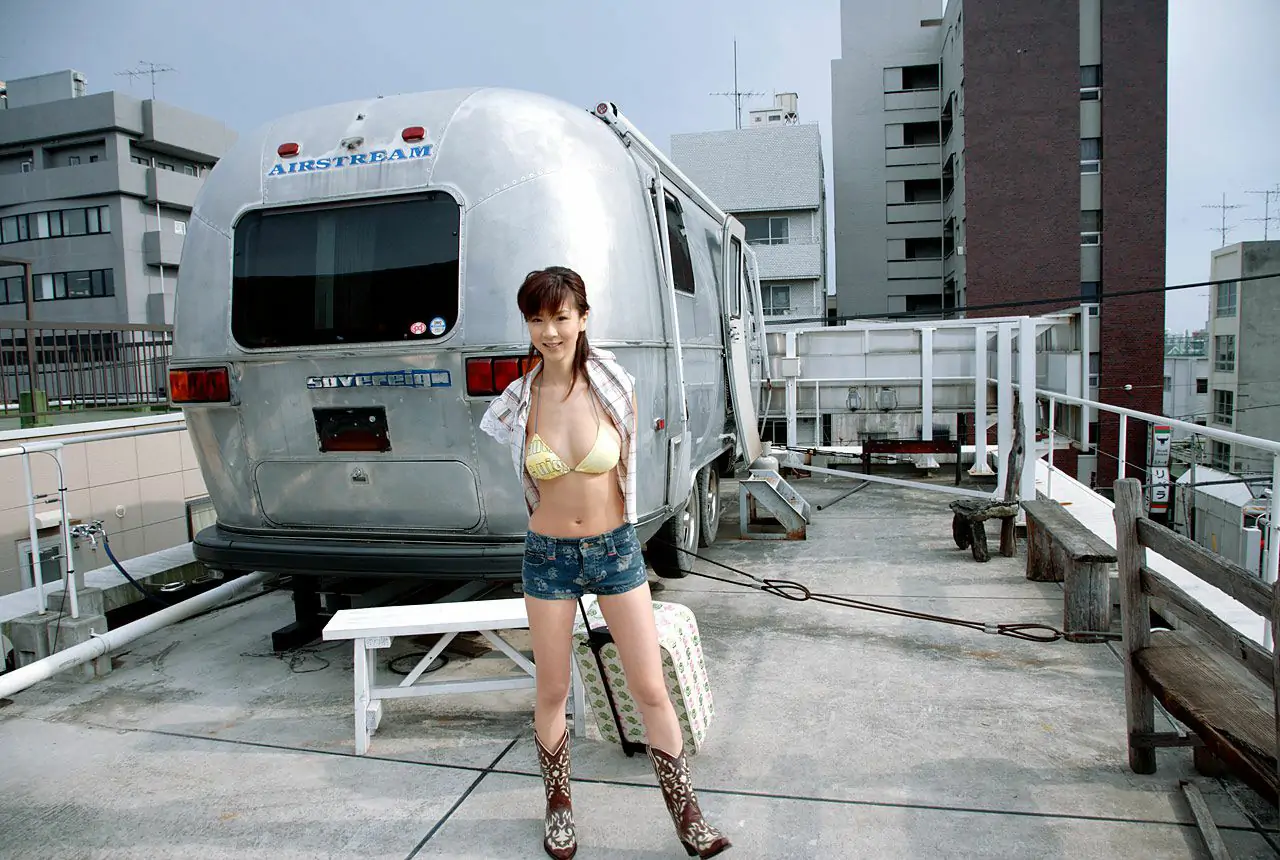 星野亞希《Tokyo DownTown Girl》 [Image.tv]