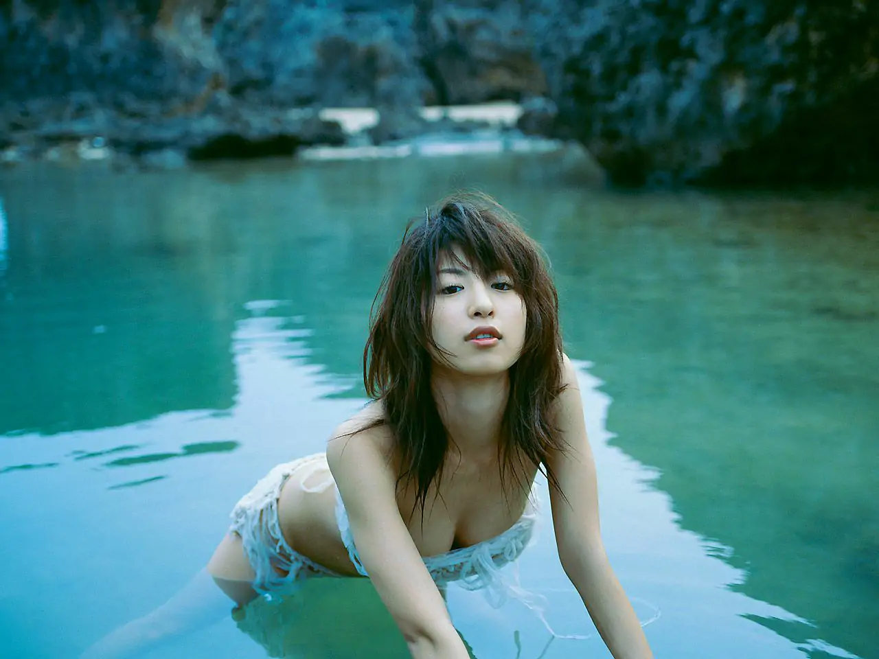 大久保麻梨子《水ノ國カラ……》 [Image.tv]