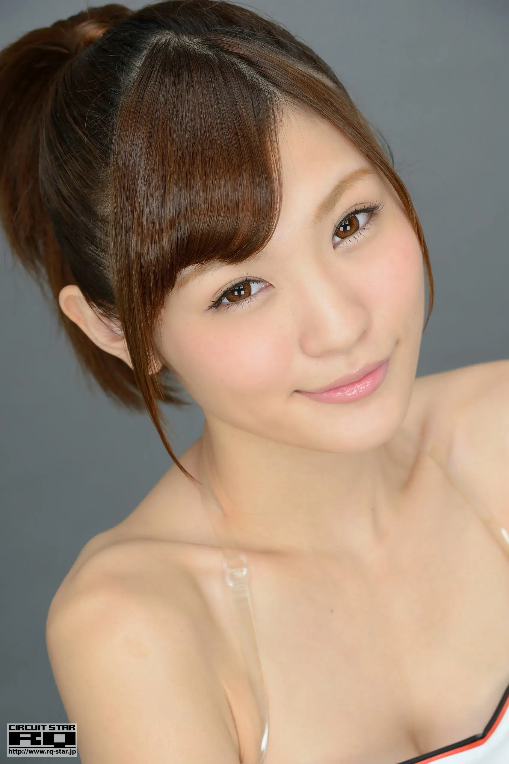 [RQ-STAR] NO.00878 神咲はるか Race Queen 賽車女郎 寫真集