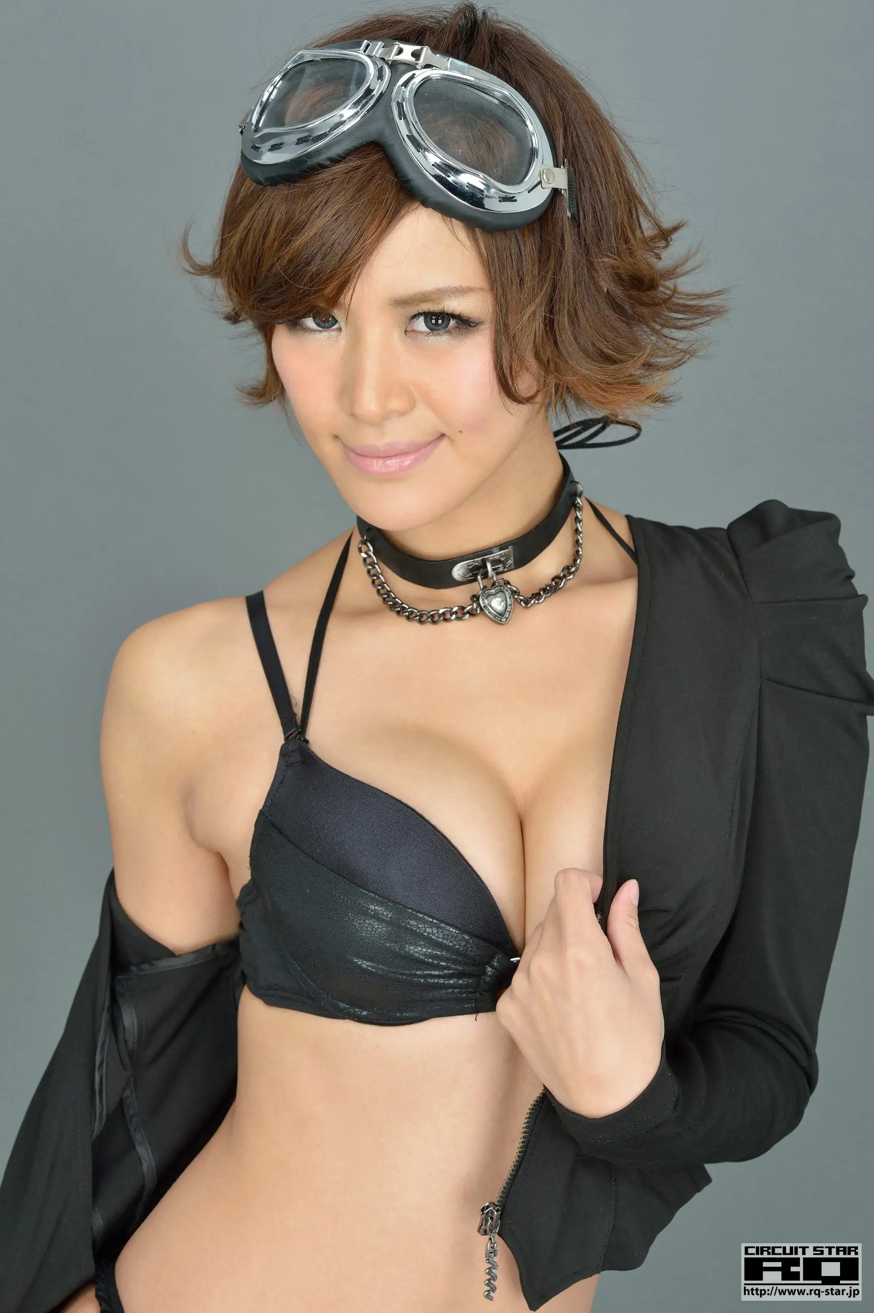 [RQ-STAR] NO.00770 Norie Mine 峰のりえ Race Queen 寫真集