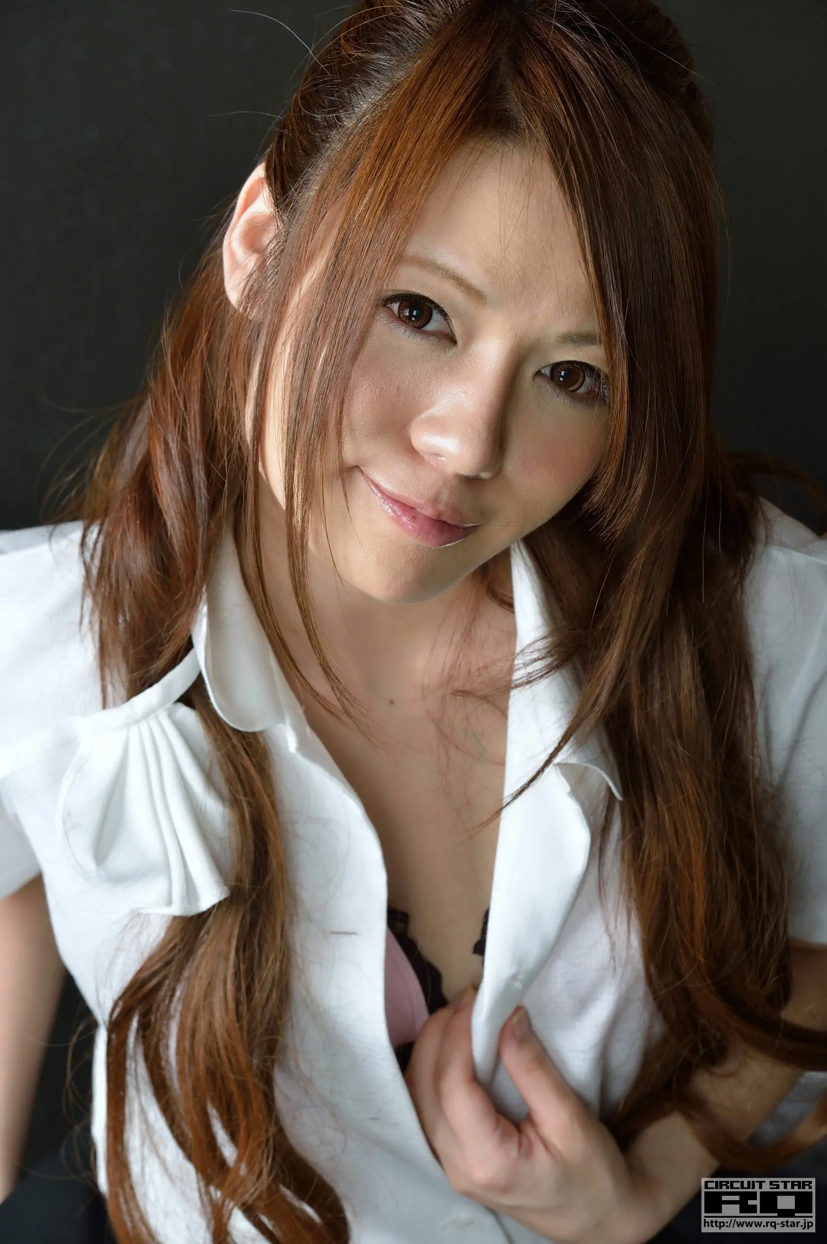 [RQ-STAR] NO.00787 奧野奈緒 Office Lady 寫真集