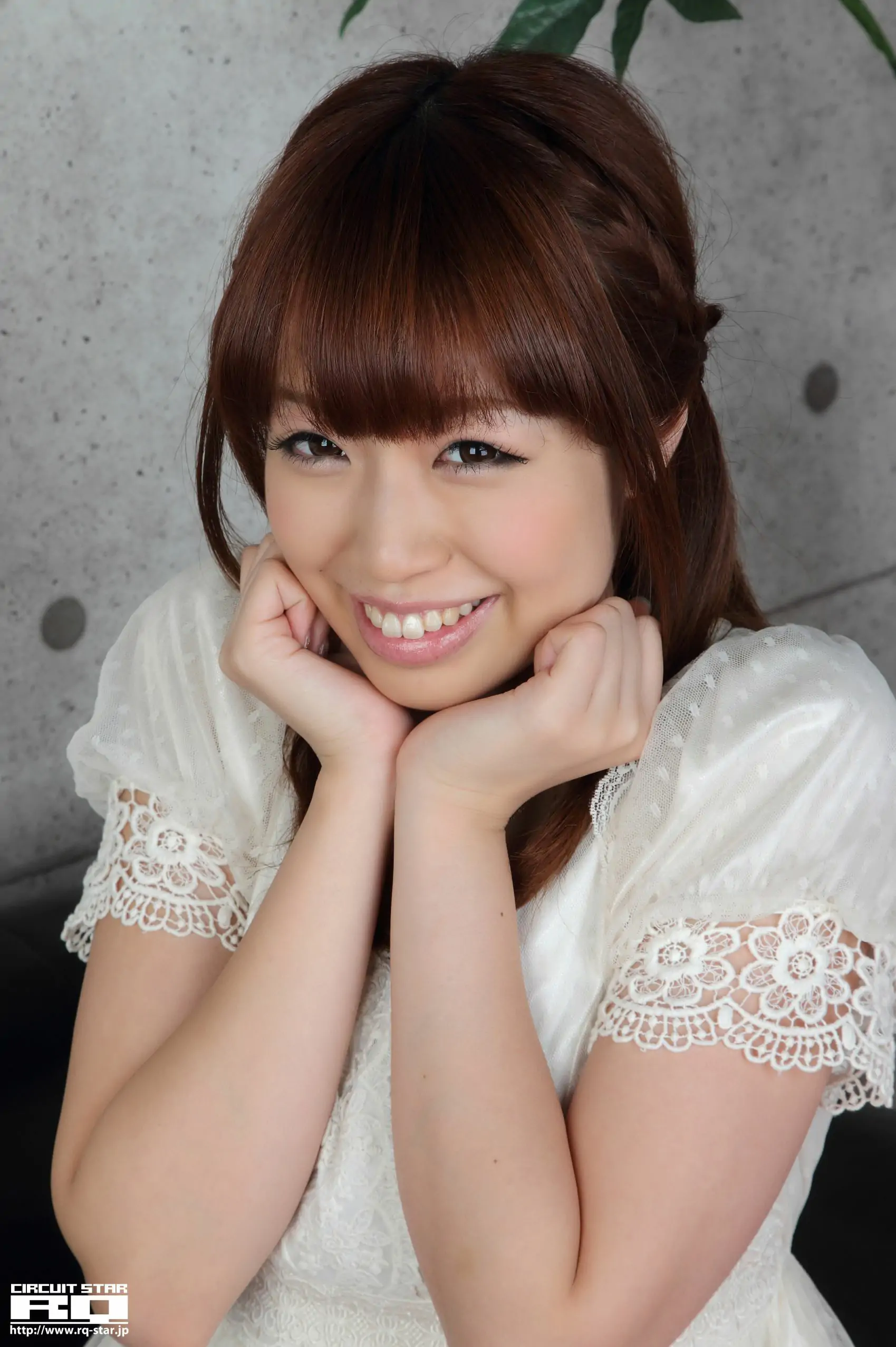[RQ-STAR] NO.00599 Minori Yamaoka 山岡実乃裡 Private Dress 寫真集
