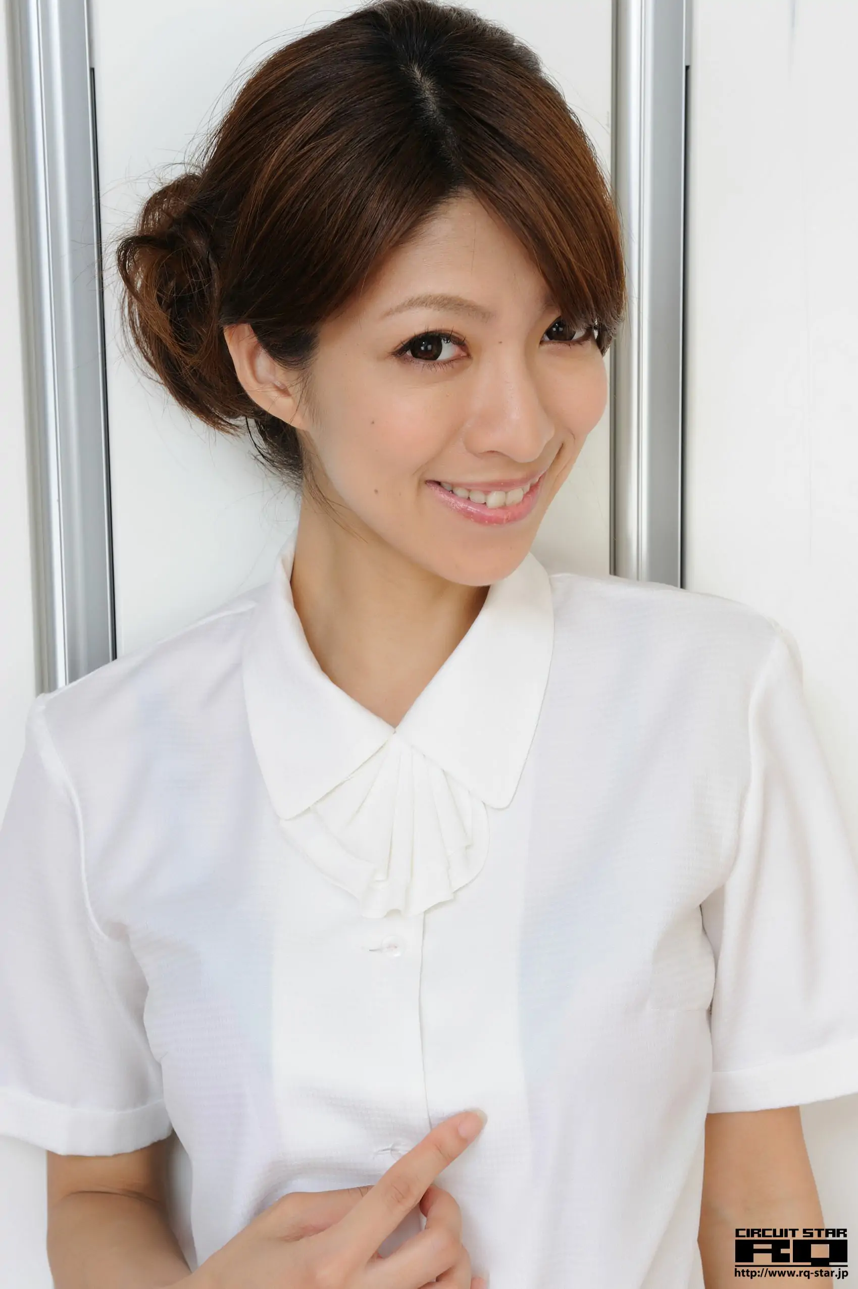 [RQ-STAR] NO.00551 黒崎あこ Office Lady 辦公室女郎 寫真集