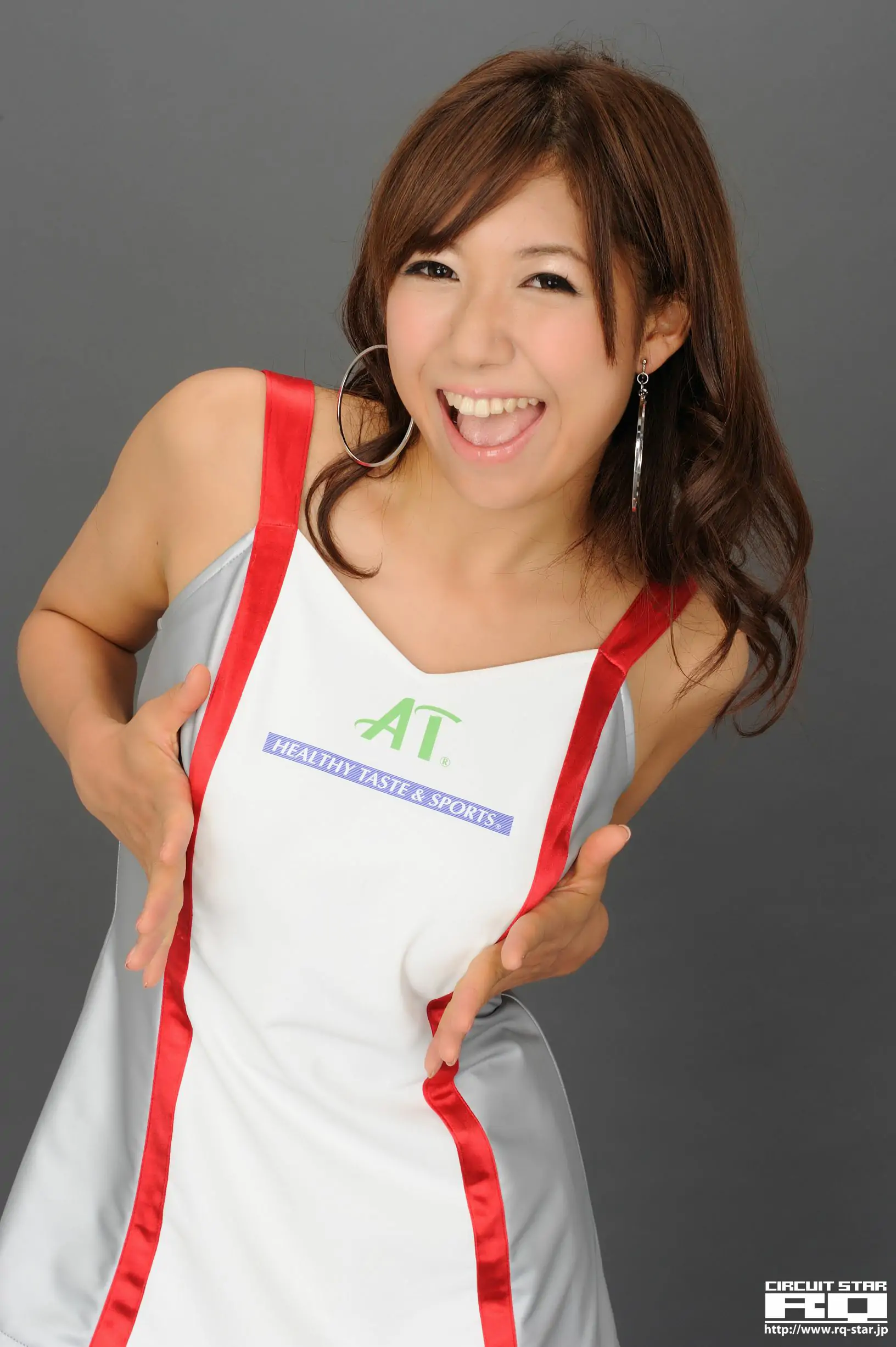 [RQ-STAR] NO.00568 Kanon Hokawa 穂川果音 Race Queen 寫真集