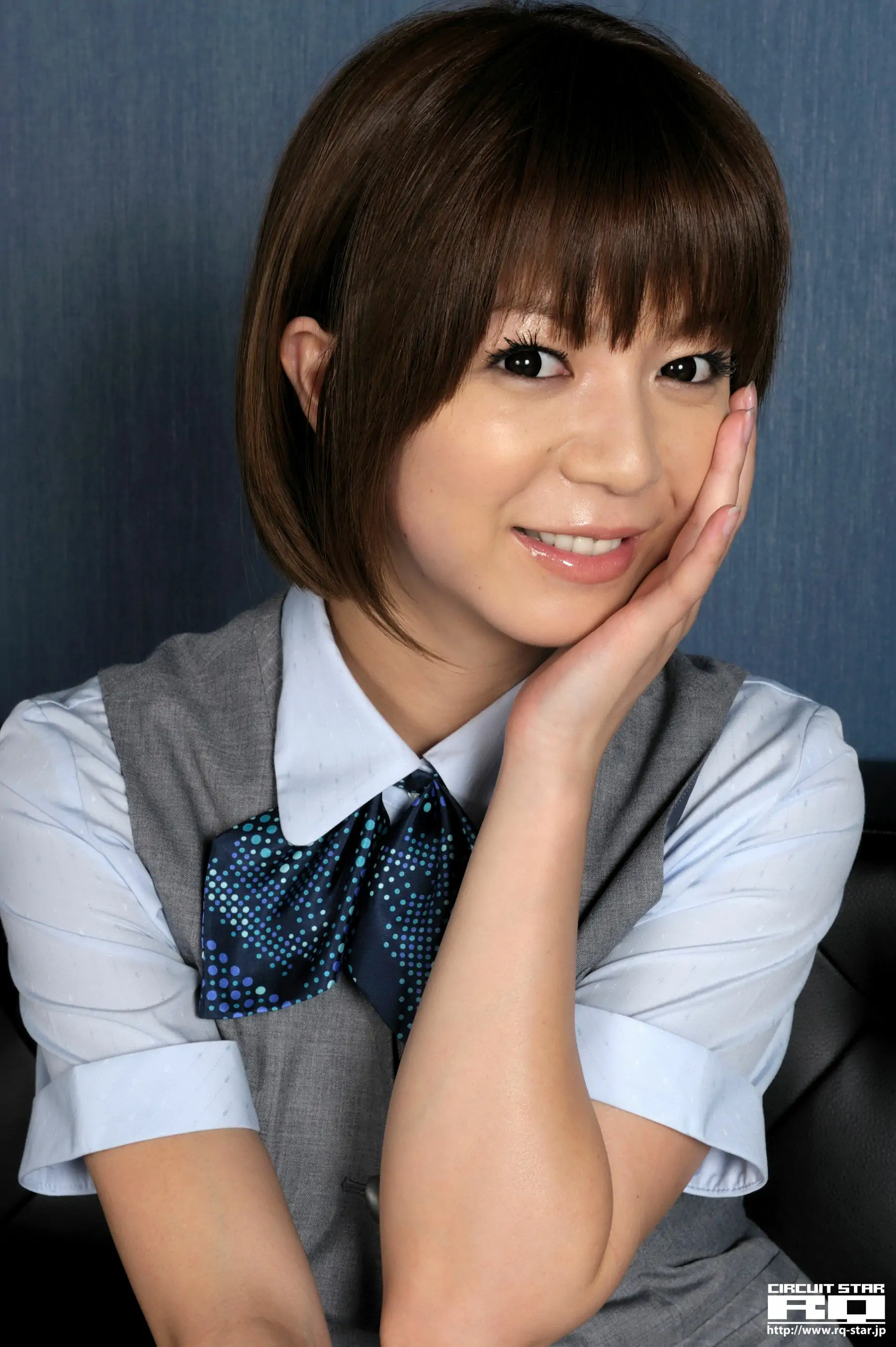 [RQ-STAR] NO.00318 Chiharu Mizuno 水野ちはる Office Lady 寫真集