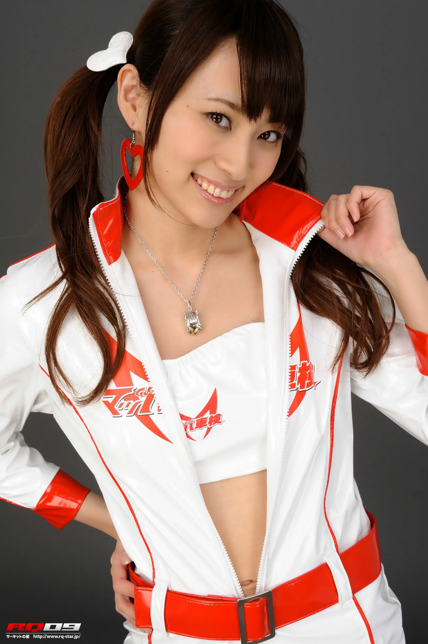 [RQ-STAR] NO.00149 林杏菜 Race Queen – Team Mach 寫真集